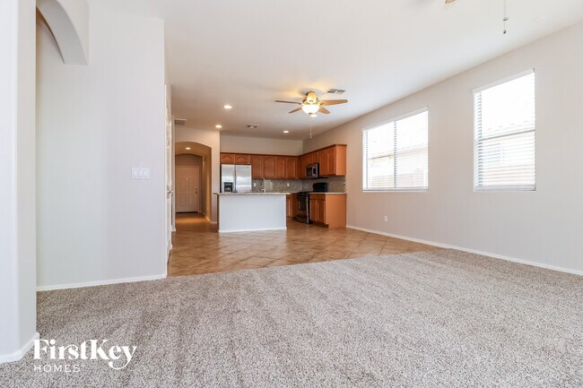 17362 N 170th Ln Surprise, AZ 85374 photo 5