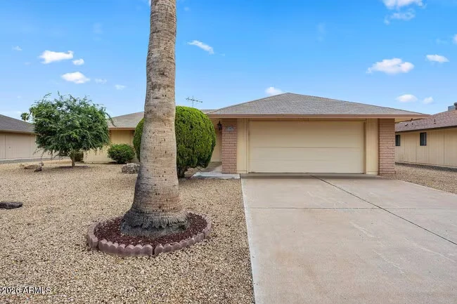 21007 N Sunglow Dr Sun City West, AZ 85375 photo 2