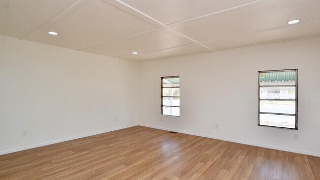 334 N 83rd St Mesa, AZ 85207 photo 4