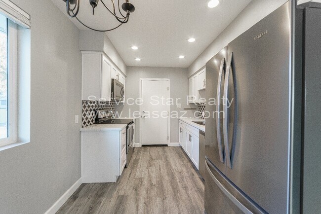 1037 S Wilson St Tempe, AZ 85281 photo 3