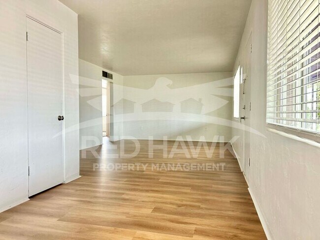 751 W 3rd Pl Mesa, AZ 85201 photo 5