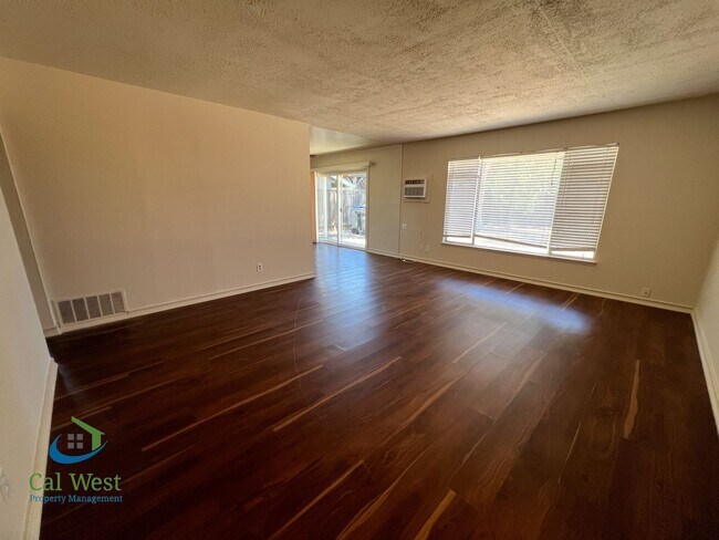 5510 Yale Dr San Jose, CA 95118 photo 4