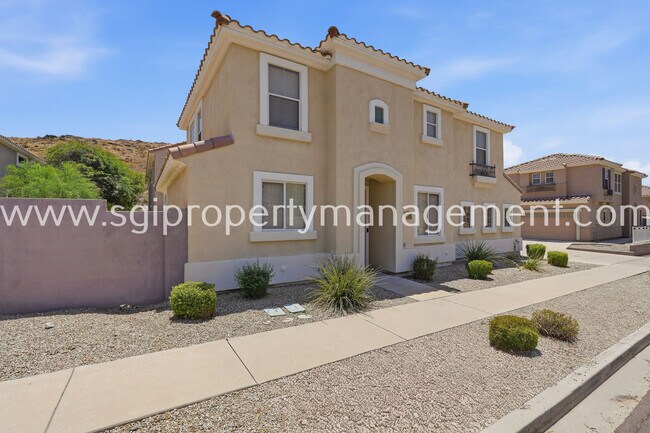 115 W Mountain Sage Dr Phoenix, AZ 85045 photo 2