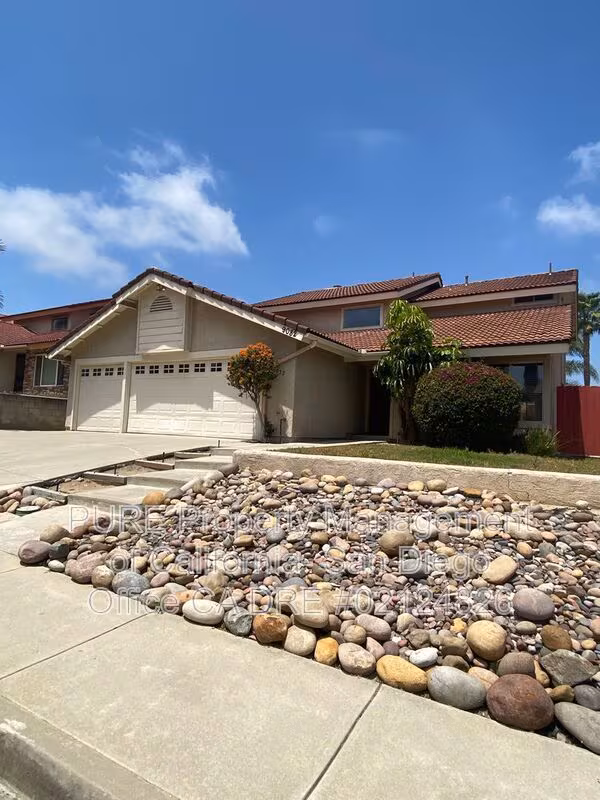 9082 Westvale Rd San Diego, CA 92129