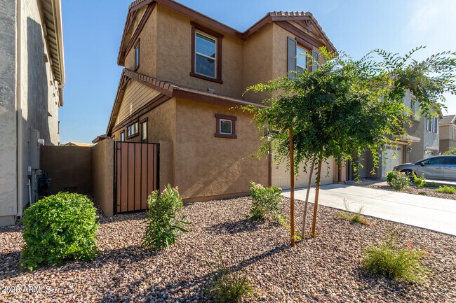 4350 E Jesse St Gilbert, AZ 85295 photo 4