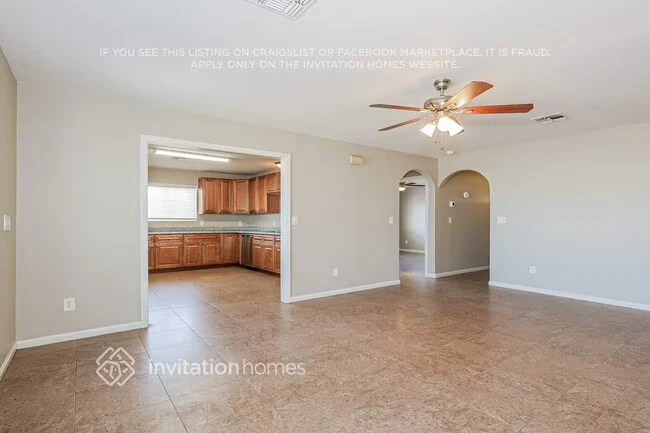 7501 W Whitton Ave Phoenix, AZ 85033 photo 4