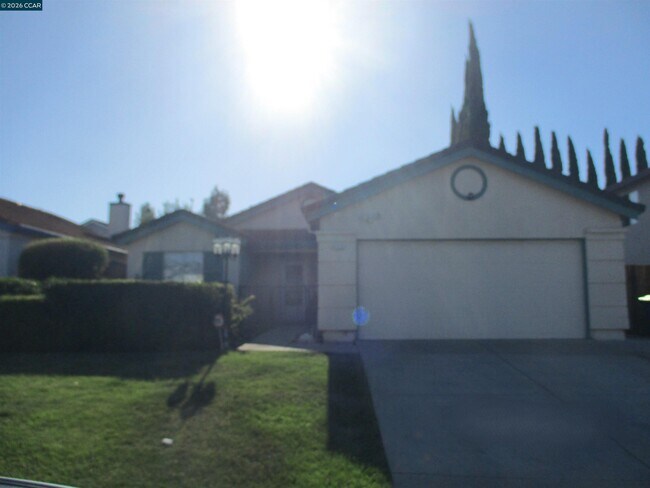 5112 Toyon Ct photo 2