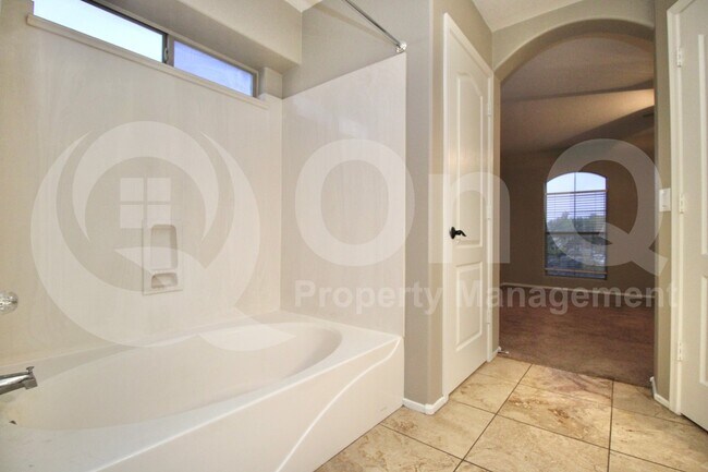 1837 E Oakland St Gilbert, AZ 85295 photo 4