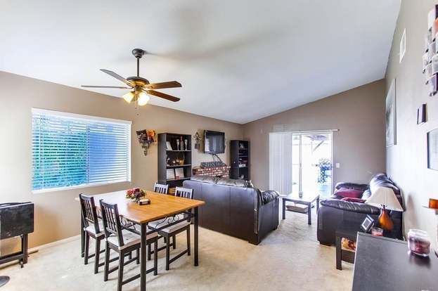2271 Charise St Escondido, CA 92025 photo 3