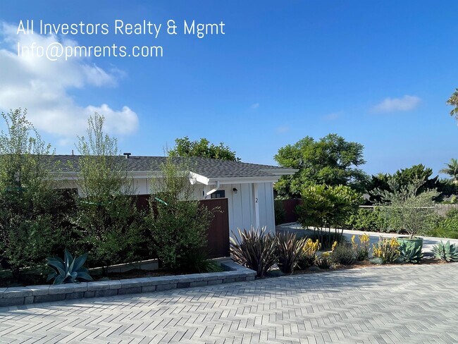 2425 Dunstan St Oceanside, CA 92054 photo 3