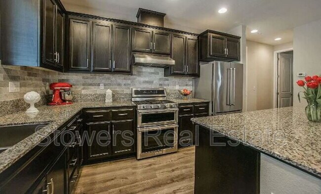 213 Alta St Brentwood, CA 94513 photo 4