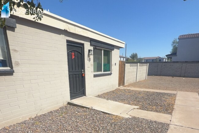 1925 W Village Dr Phoenix, AZ 85023 photo 2