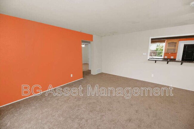 950 Kelvin Ct El Sobrante, CA 94803 photo 3