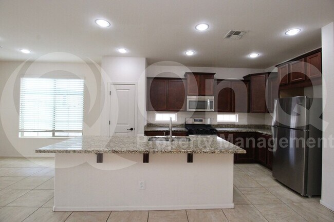 2980 E Ridgewood Ln Gilbert, AZ 85298 photo 3