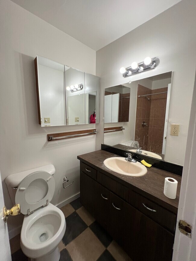 2401 Ward St Berkeley, CA 94705 photo 4