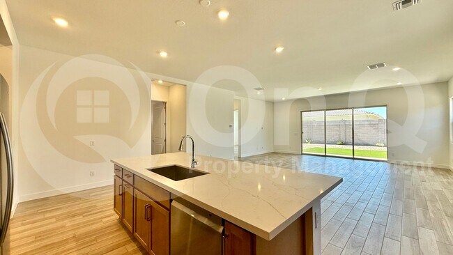21427 W Meadowbrook Ave Buckeye, AZ 85396 photo 4