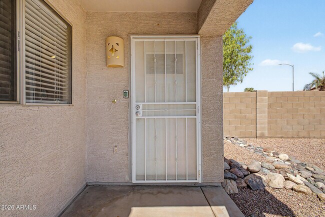 14121 W Fieldings Ferry Surprise, AZ 85374 photo 3
