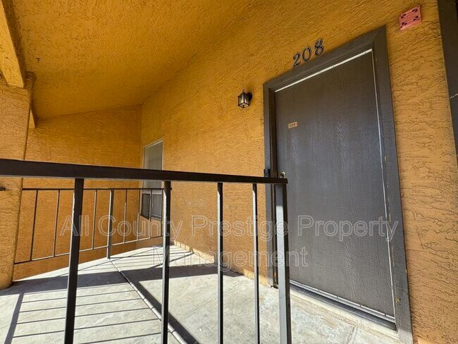 1831 W Mulberry Dr Phoenix, AZ 85015 photo 4
