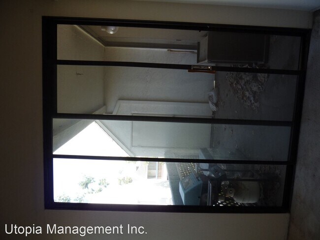 2222 River Run Dr San Diego, CA 92108 photo 4