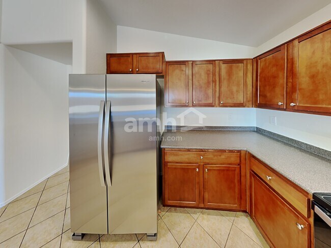 5207 E Silverbell Rd San Tan Valley, AZ 85143 photo 4