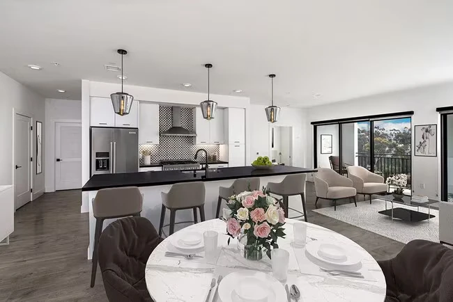 Chromatic Flats Apartments