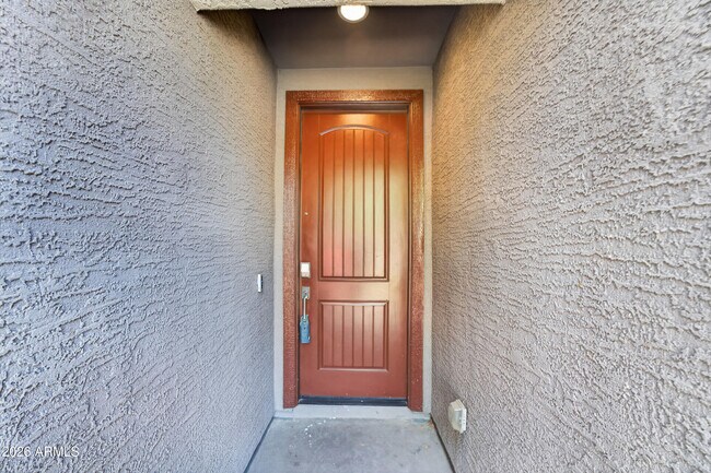 3737 S 64th Ln Phoenix, AZ 85043 photo 4