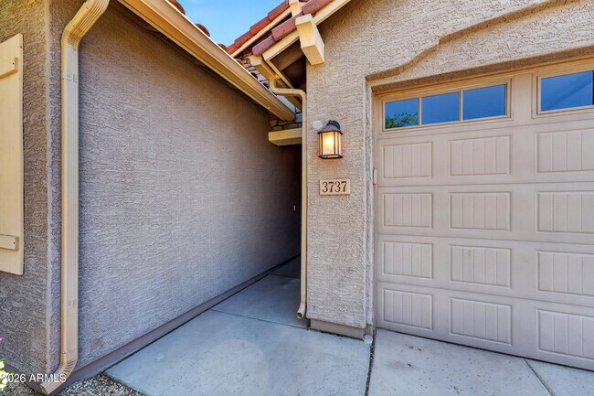 3737 S 64th Ln Phoenix, AZ 85043 photo 3