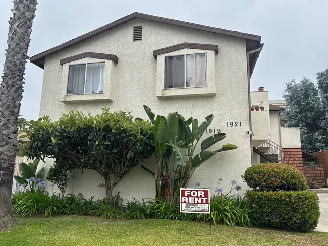 1919 Reed Ave San Diego, CA 92109 photo 4