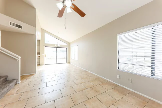 18421 N 44th Pl Phoenix, AZ 85032 photo 5