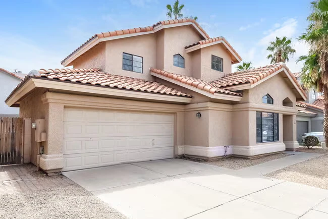 18421 N 44th Pl Phoenix, AZ 85032 photo 4