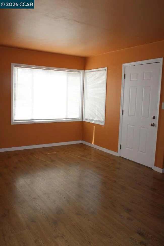 2745 Rollingwood Dr San Pablo, CA 94806 photo 2