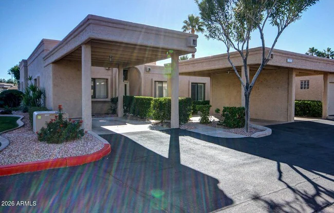 4015 N 78th St Scottsdale, AZ 85251 photo 2