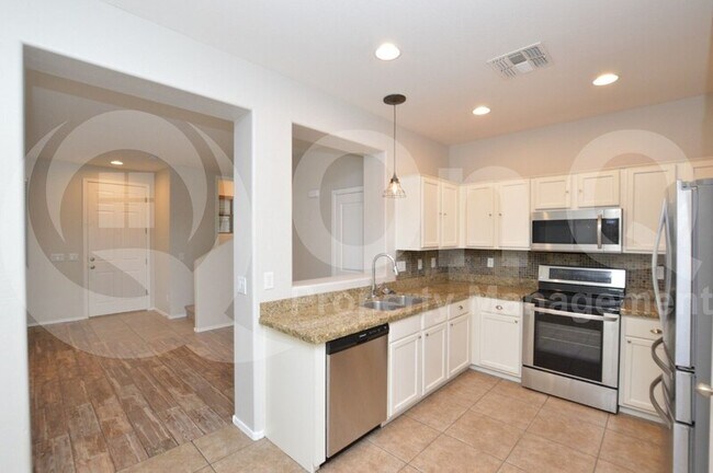 3806 E Trigger Way Gilbert, AZ 85297 photo 3