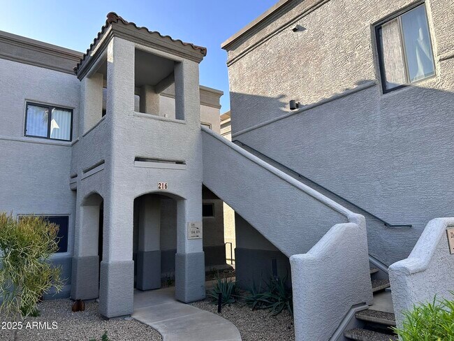 10401 N Saguaro Blvd Fountain Hills, AZ 85268 photo 2