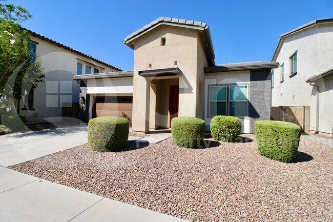 1532 W Park Ave Gilbert, AZ 85233 photo 2