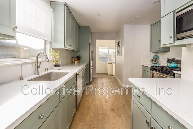 4820 Lorraine Dr San Diego, CA 92115 photo 5