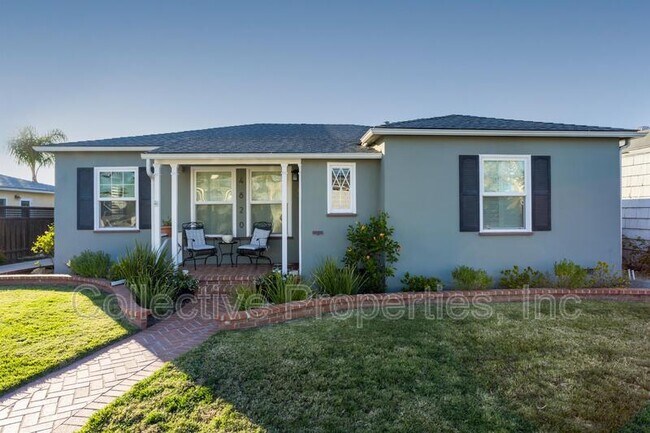 4820 Lorraine Dr San Diego, CA 92115