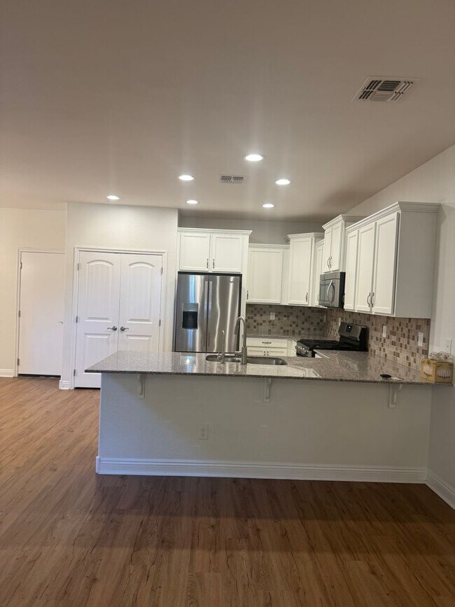 2667 N Riley Rd Buckeye, AZ 85396 photo 5