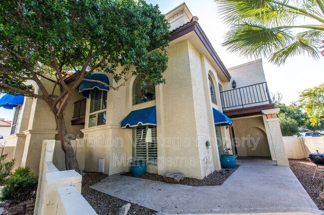 4924 E Hazel Dr Phoenix, AZ 85044 photo 3