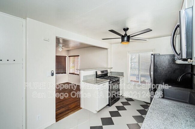 7462 Daytona St Lemon Grove, CA 91945 photo 5