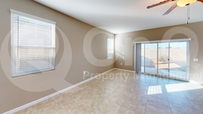 5418 W Stargazer Pl Phoenix, AZ 85339 photo 5