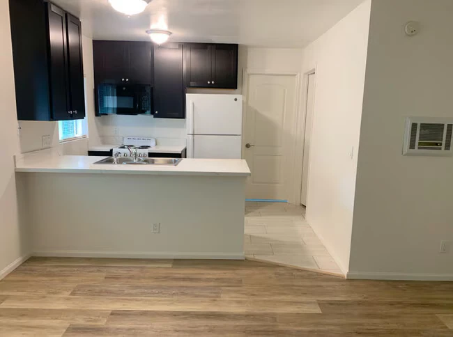 Sundance Senior Apartments photo 3