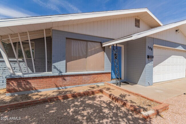 106 E Geneva Dr Tempe, AZ 85282 photo 3