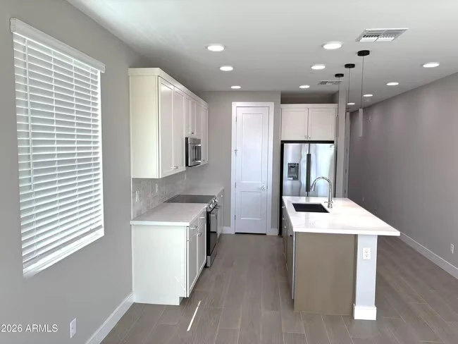 1019 E Pasadena Ave Phoenix, AZ 85014 photo 3