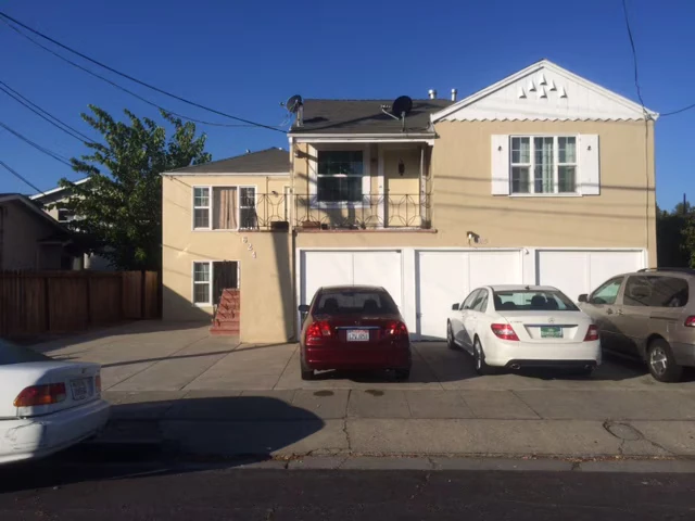 624 Fulton St Redwood City, CA 94061 photo 2