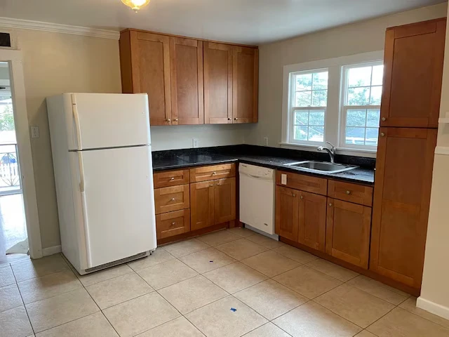624 Fulton St Redwood City, CA 94061 photo 3