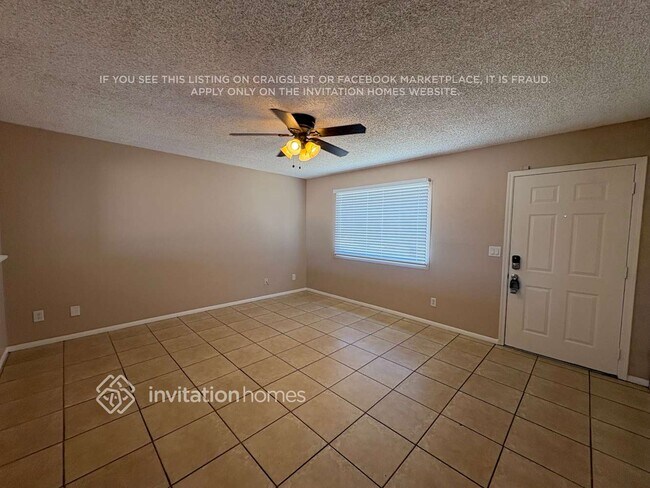 11605 N 58th Ave Glendale, AZ 85304 photo 4