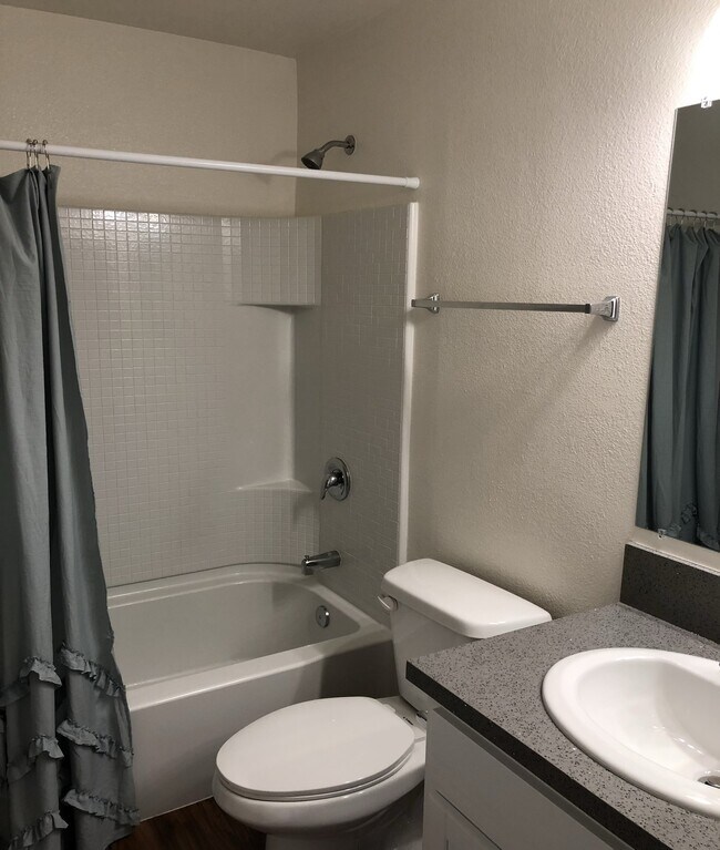 3242 Bonita Rd Chula Vista, CA 91910 photo 4