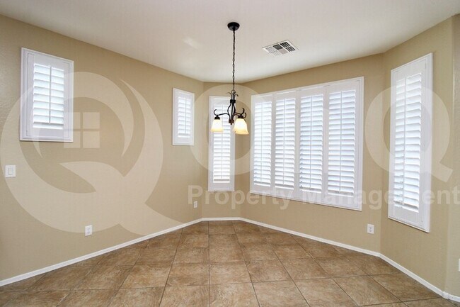 21061 N Bustos Way Maricopa, AZ 85138 photo 3