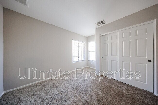 21532 W Durango St photo 5